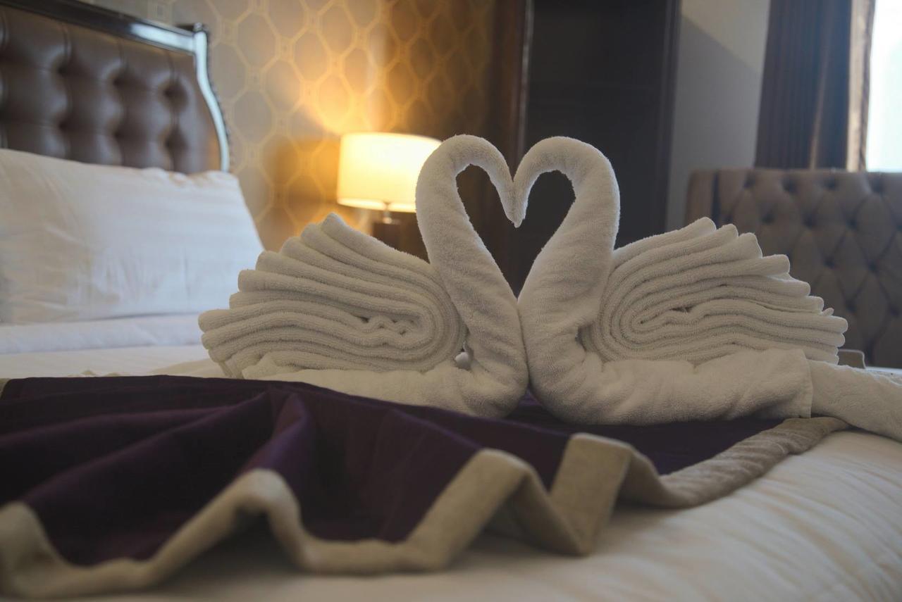 Savoey Hotel Lahore Esterno foto